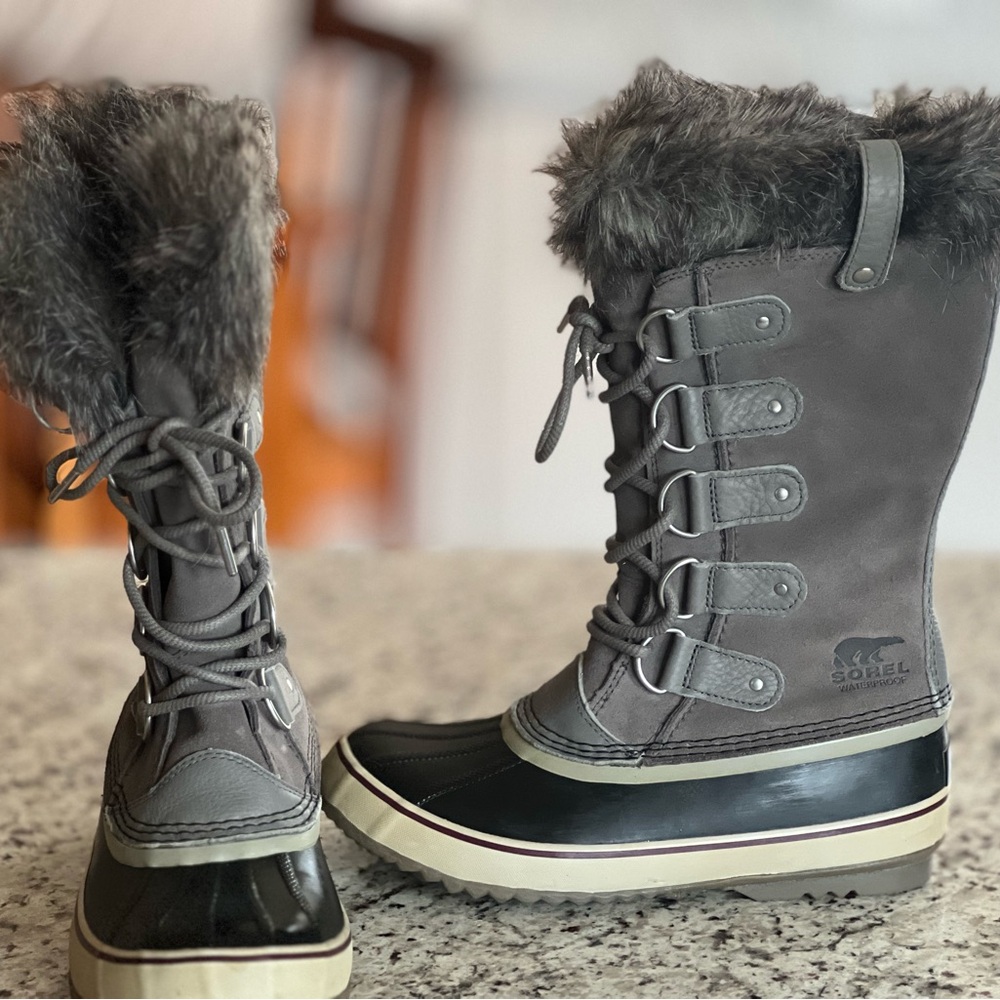 Sorel Charcoal and Ebony Snow Boots